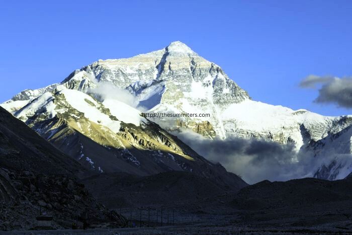 Everest North Side