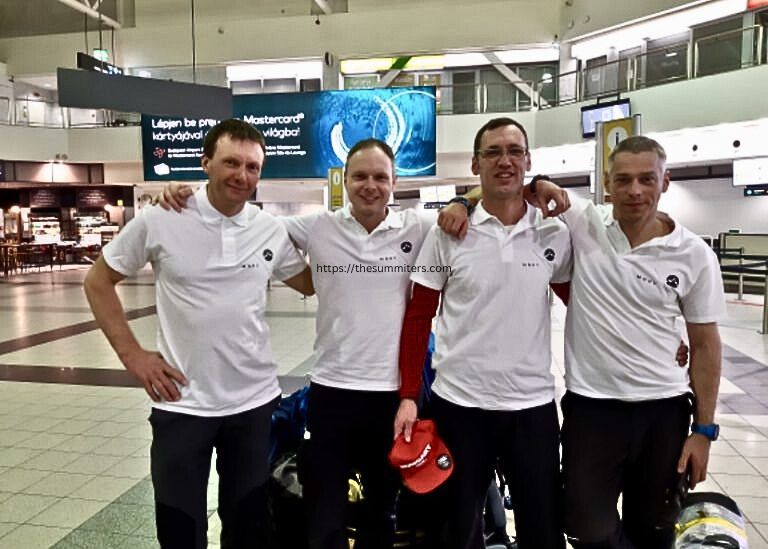 The team departs for Georgia. Photo: Hungarian National Climbing Team

