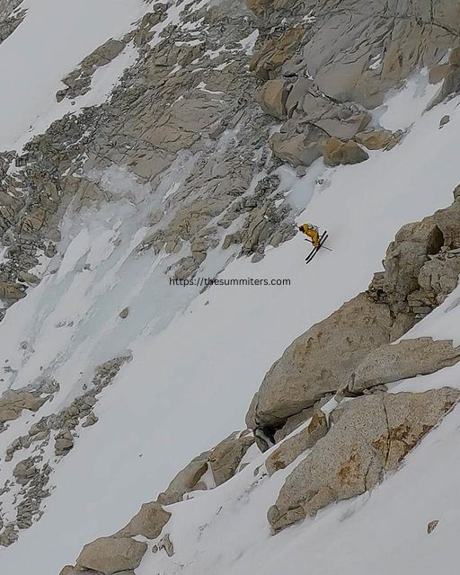 Bartek Ziemski skis on Makalu. Photo: Oswald R. Pereira

