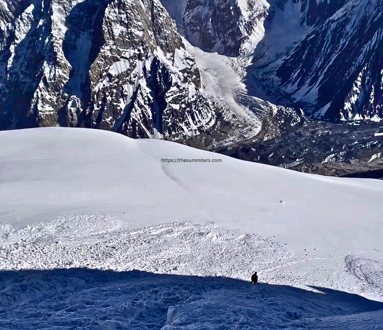 After the avalanche. Photo: David Klein

