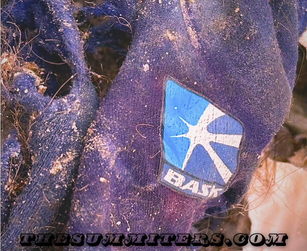 Logo on the jacket of the deceased climber found on K2. Photo: Club Alpino Italiano

