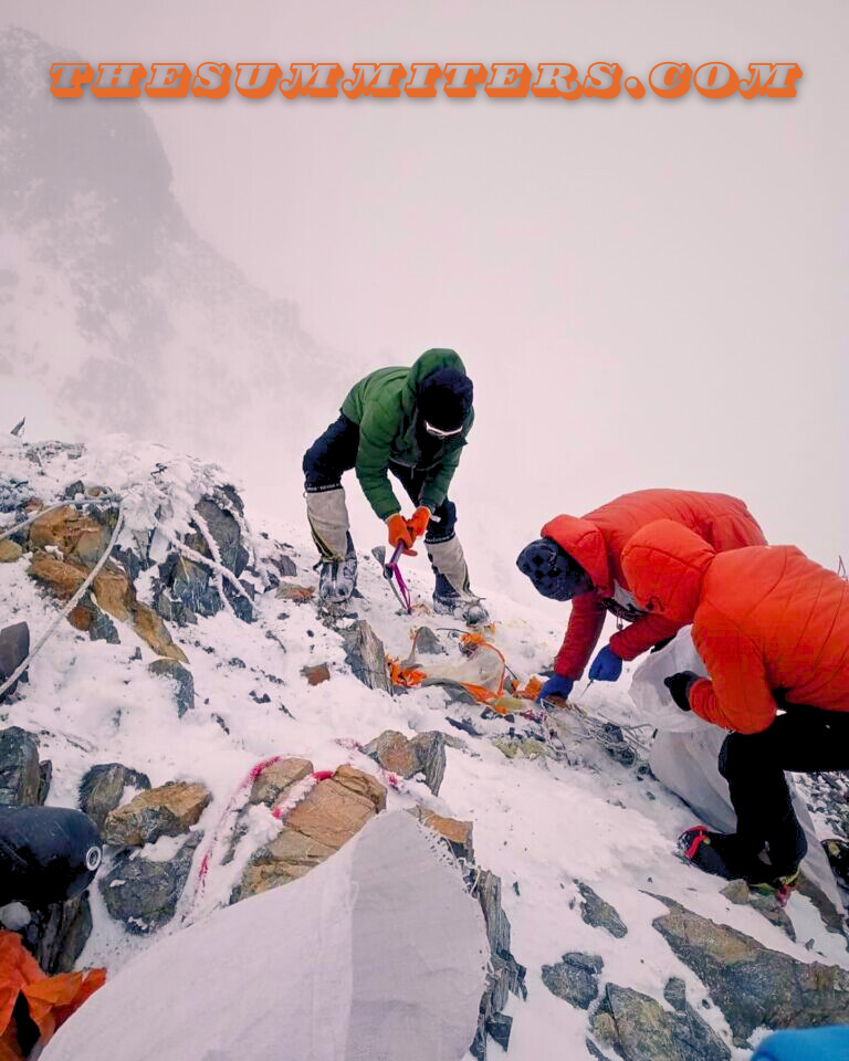 The clean-up team on K2. Photo: K2 Expedition Team